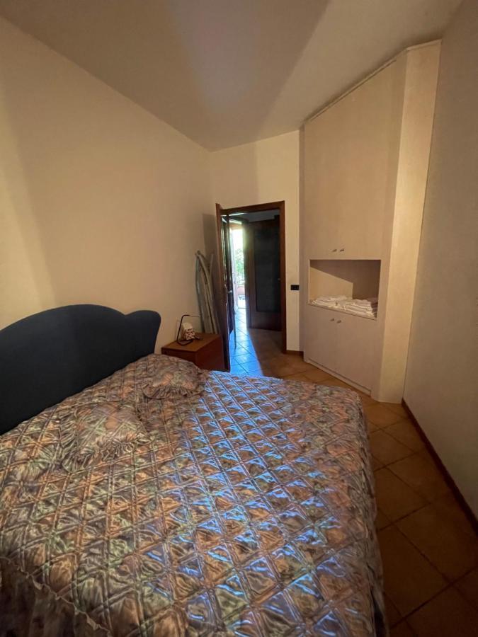 La Casa Dei Sogni Apartment Intra Bagian luar foto